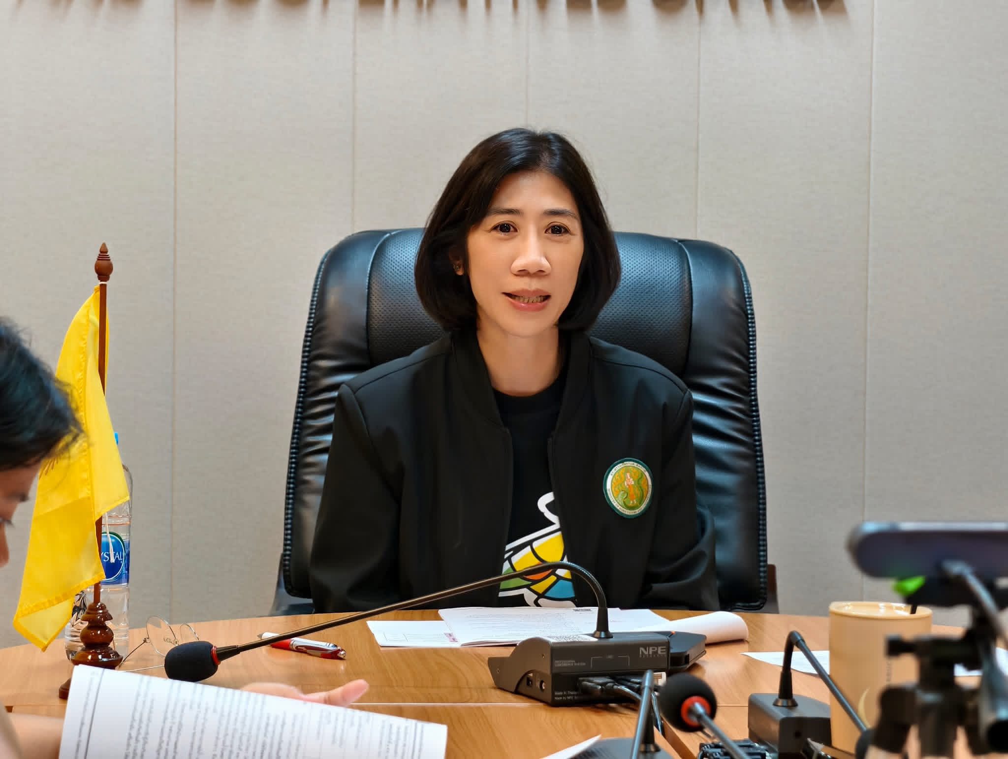 title - ส.ป.ก.อ่างทอง ร่วมประชุมคณะกรรมการศูนย์ติดตามและแก้ไขปัญหาภัยพิบัติด้านการเกษตร จังหวัดอ่างทอง ครั้งที่ 7/2569